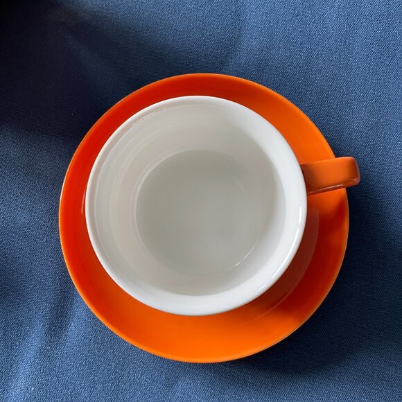 T2 PersonaliTEA Teapot with Cup and Saucer and Tea Basket-New! - Picture 11 of 15